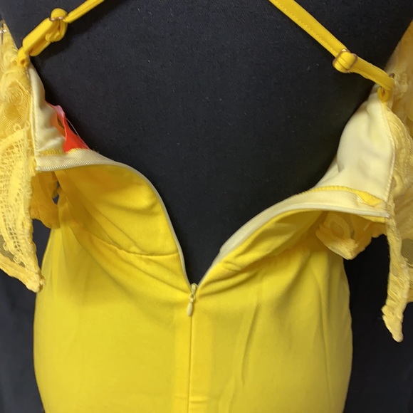 LUXM YELLOW JUMPSUIT NWOT - Picture 8 of 10